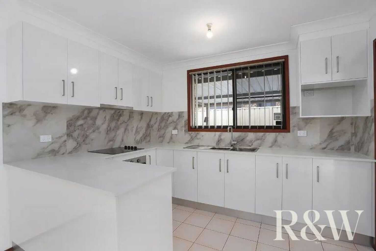 11 Flintlock Drive St Clair