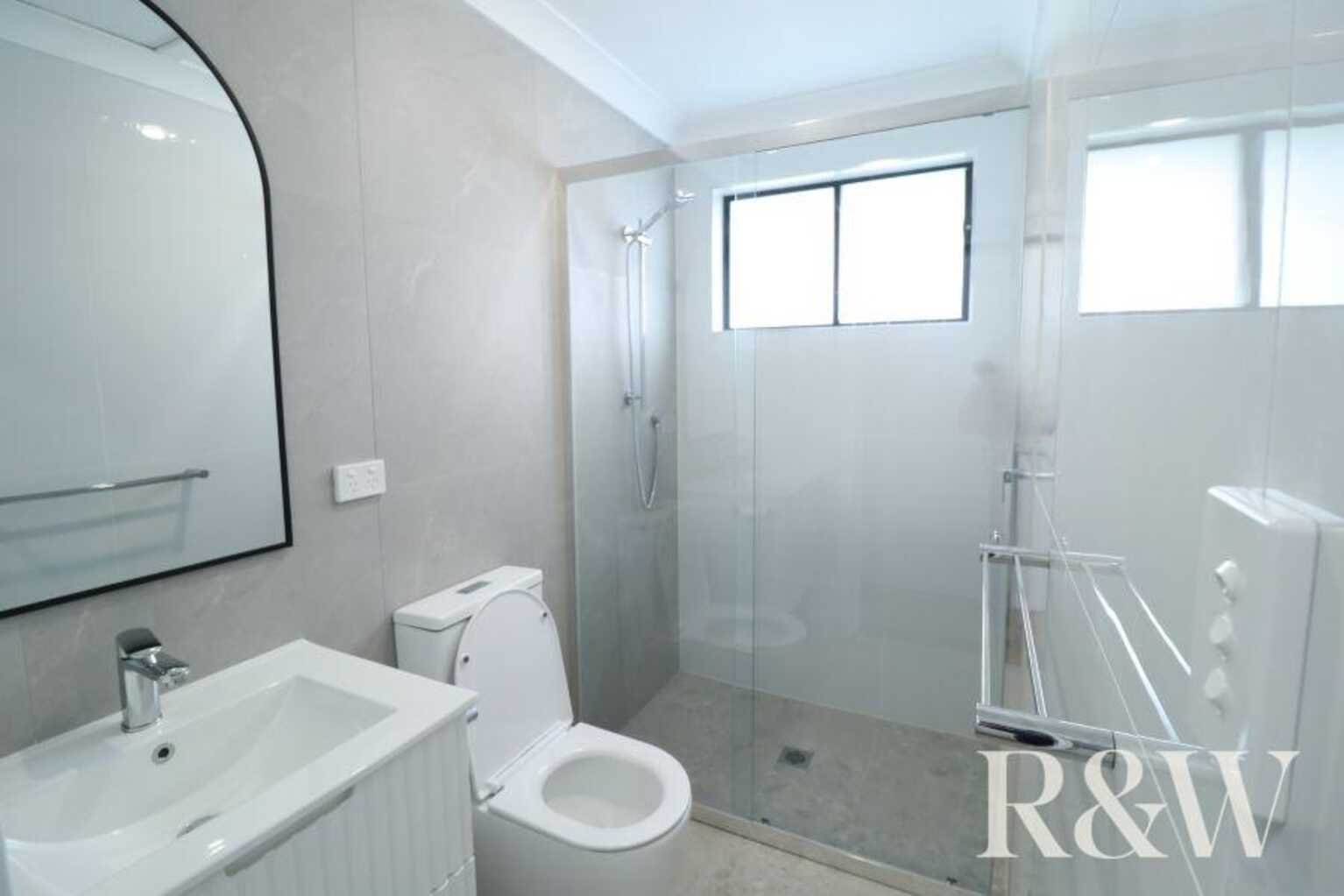 9A Tinarra Crescent Erskine Park