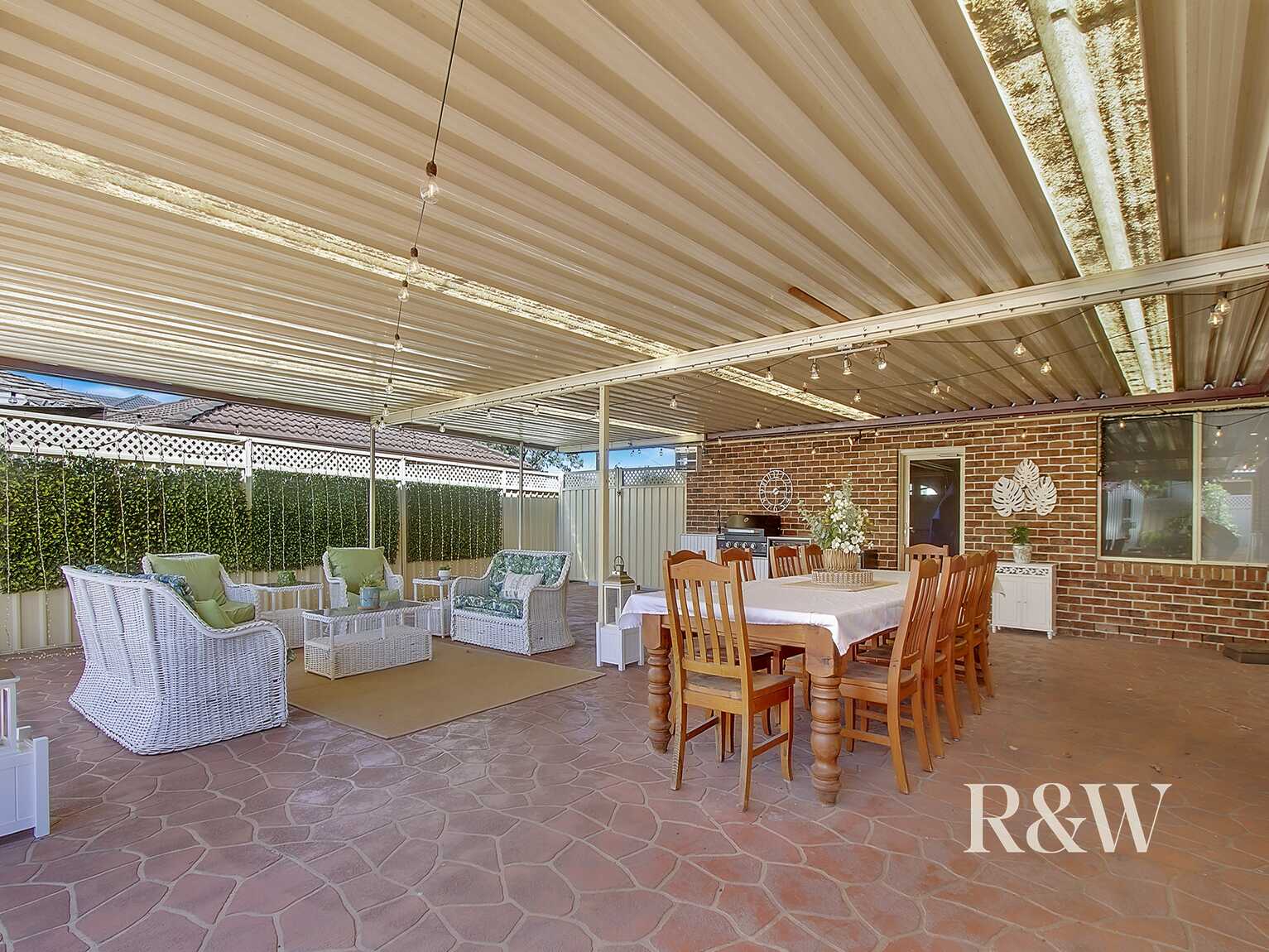 122 Explorers Way St Clair