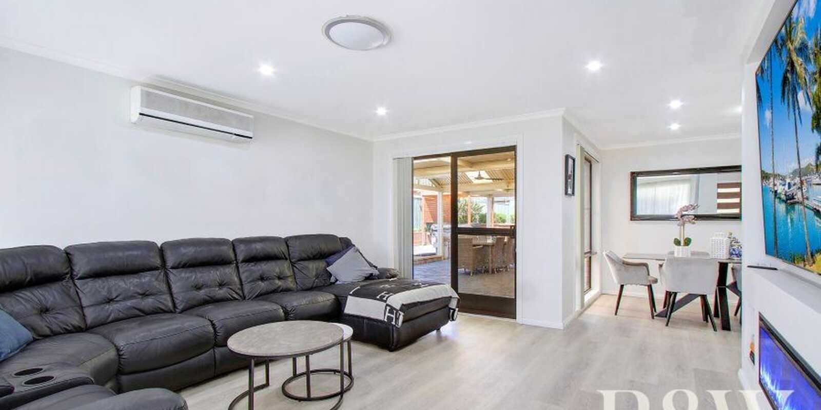 68 Windrush Circuit St Clair