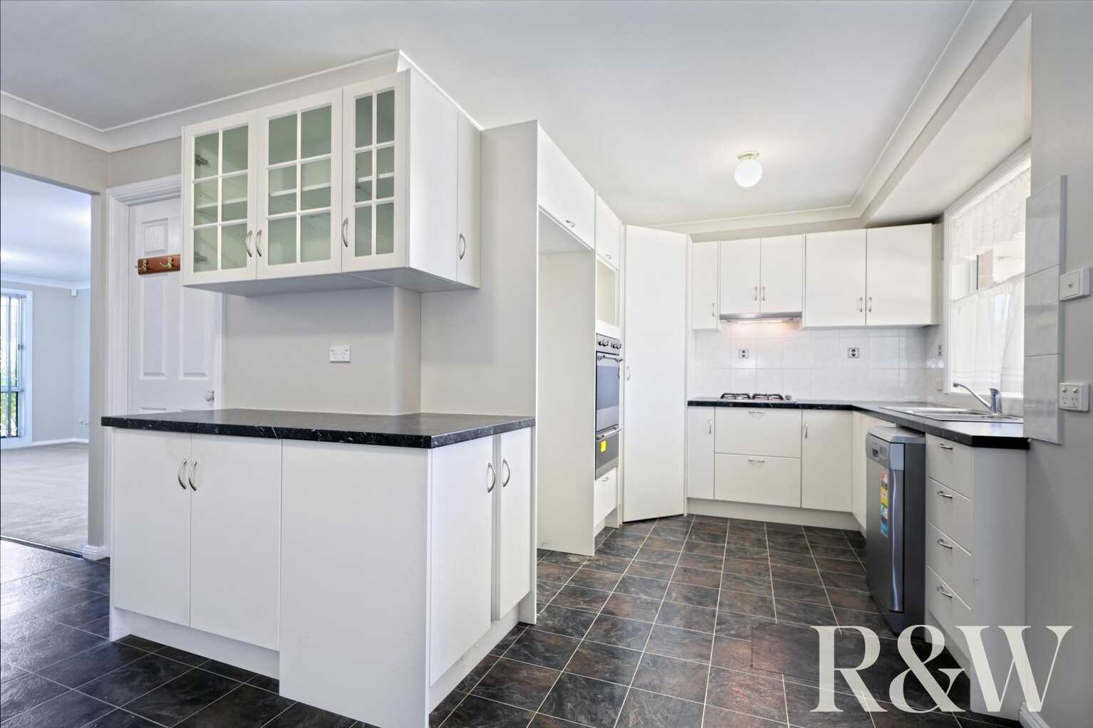 6 Shamrock Court St Clair 6 Shamrock Court St Clair