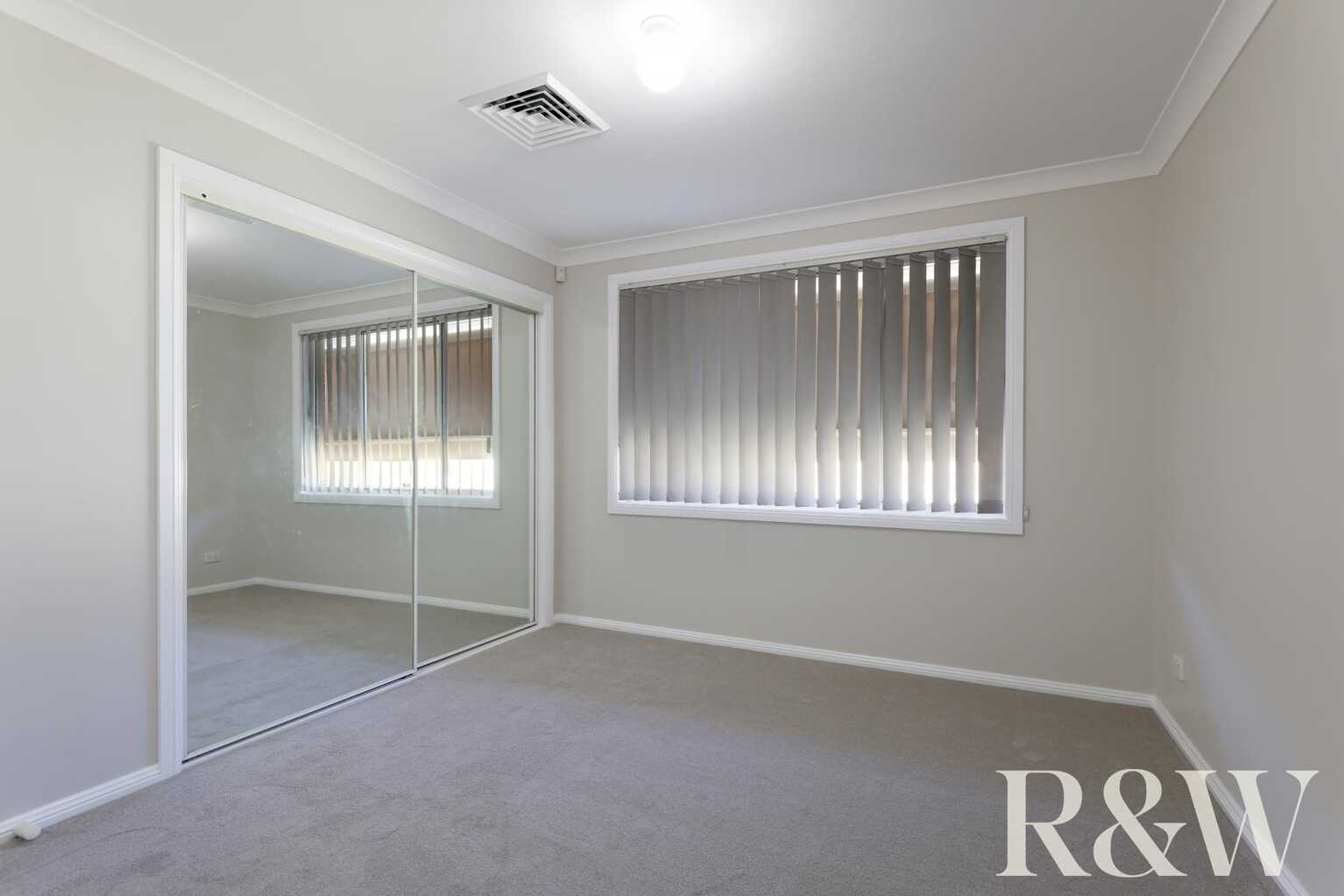 6 Shamrock Court St Clair 6 Shamrock Court St Clair