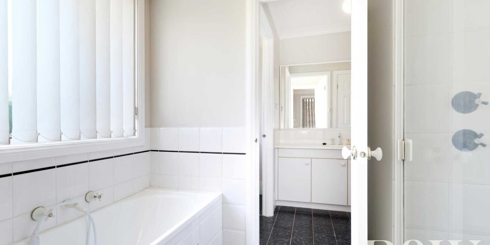 6 Shamrock Court St Clair 6 Shamrock Court St Clair