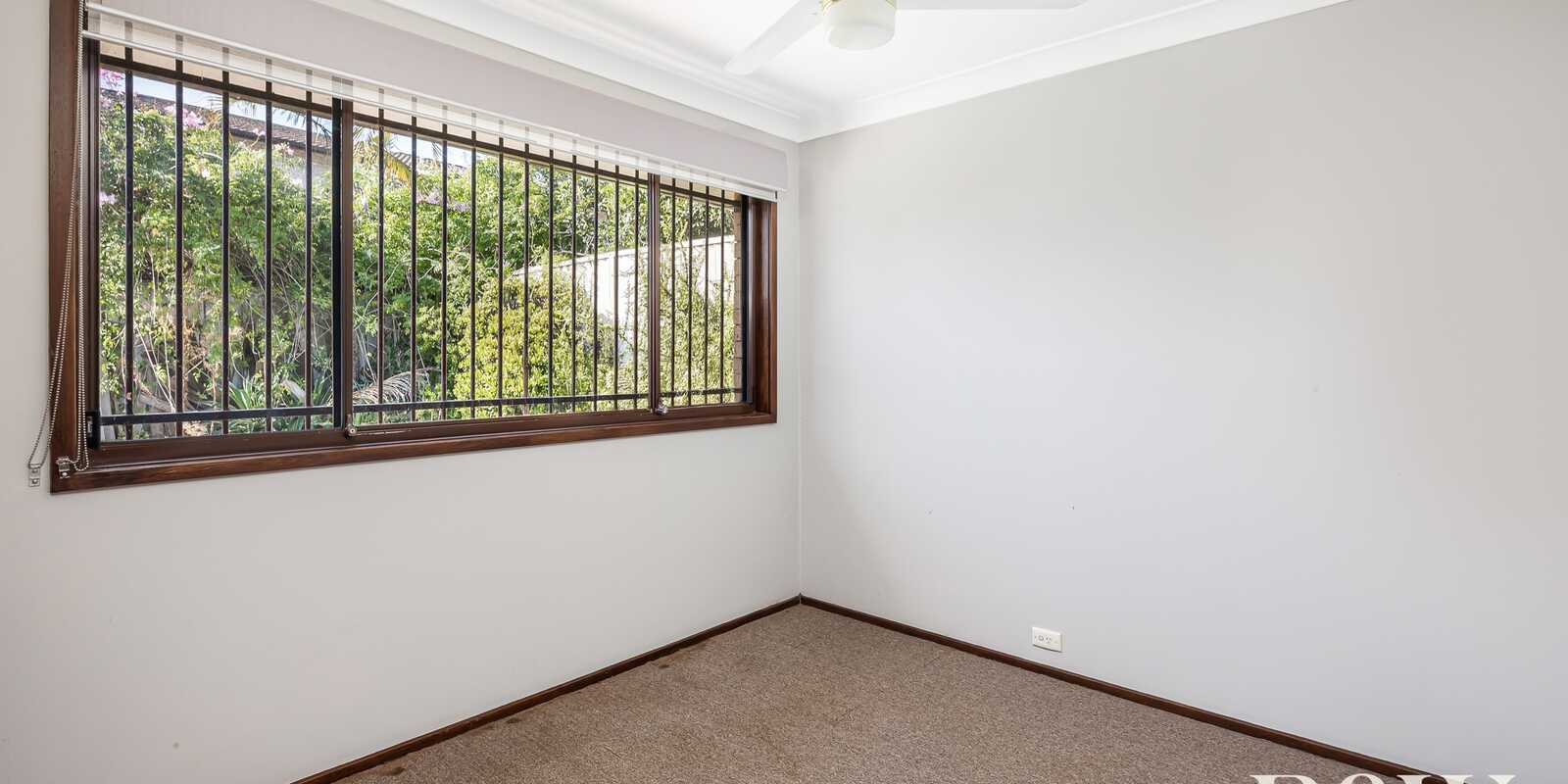14 Hascombe Way St Clair