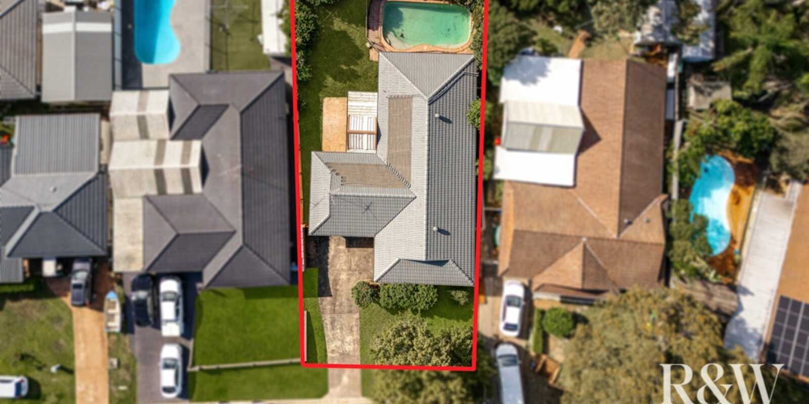 14 Hascombe Way St Clair