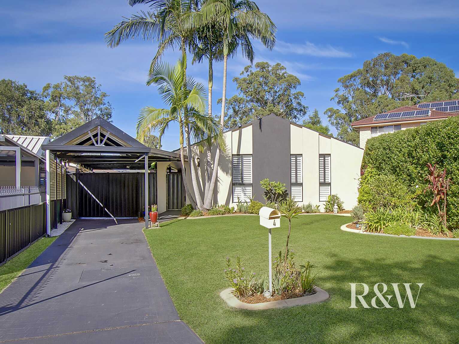 4 Kippax Place St Clair 4 Kippax Place St Clair