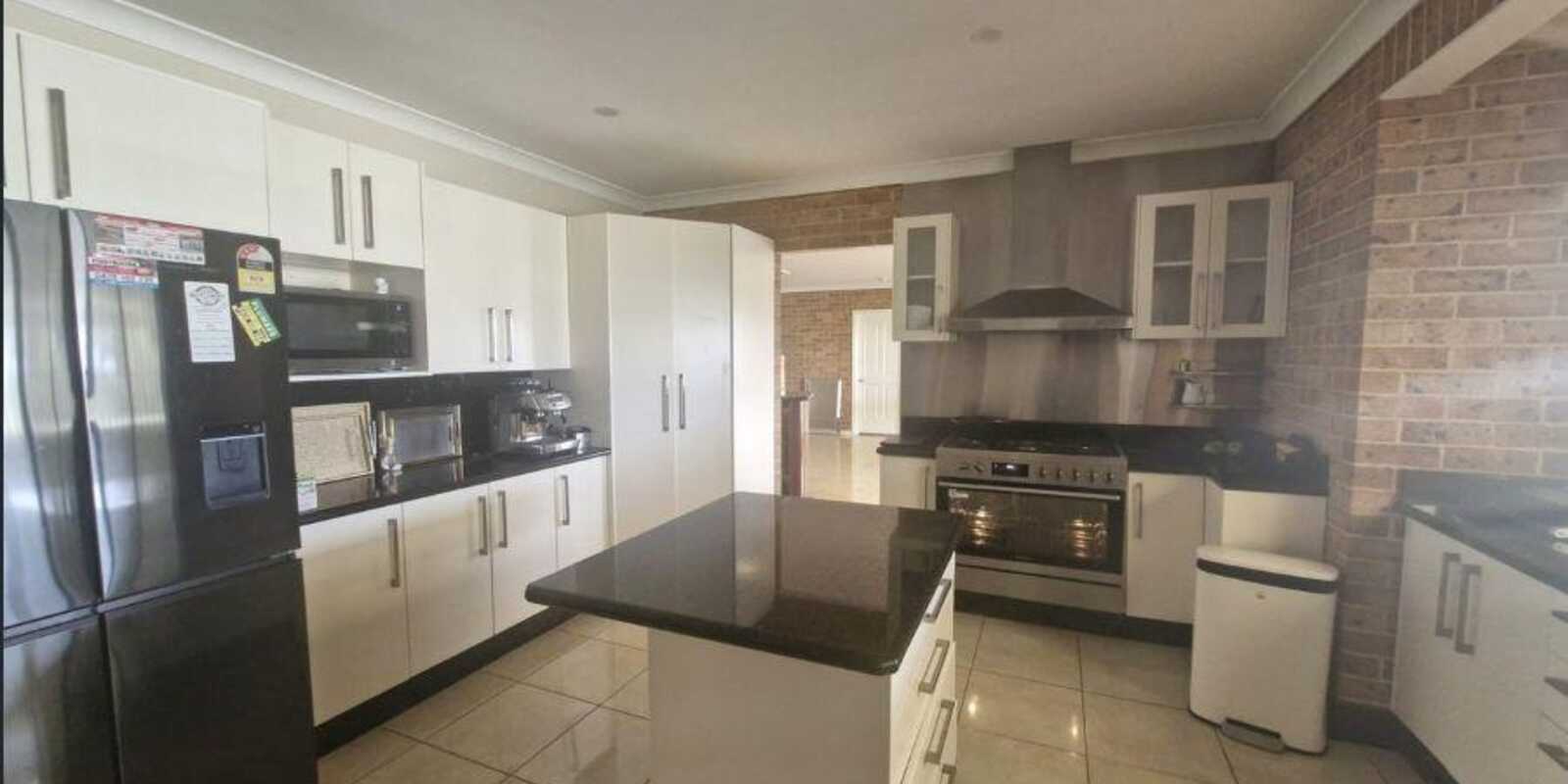 240 Luddenham Road Orchard Hills