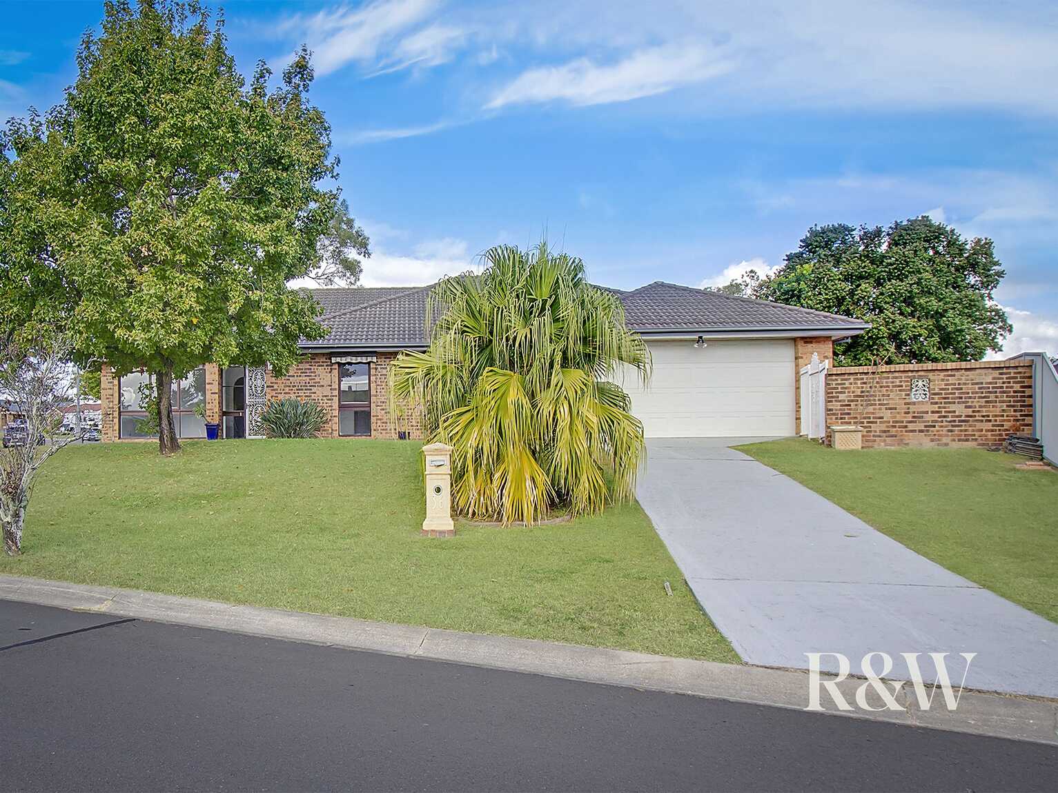 36 Ontario Avenue St Clair