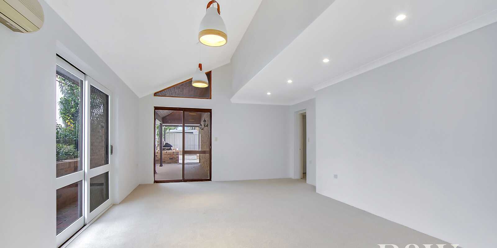 36 Ontario Avenue St Clair