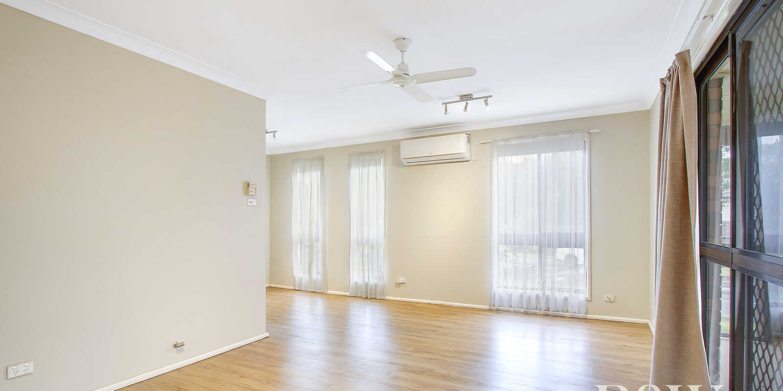 59 Banks Drive St Clair 59 Banks Drive St Clair
