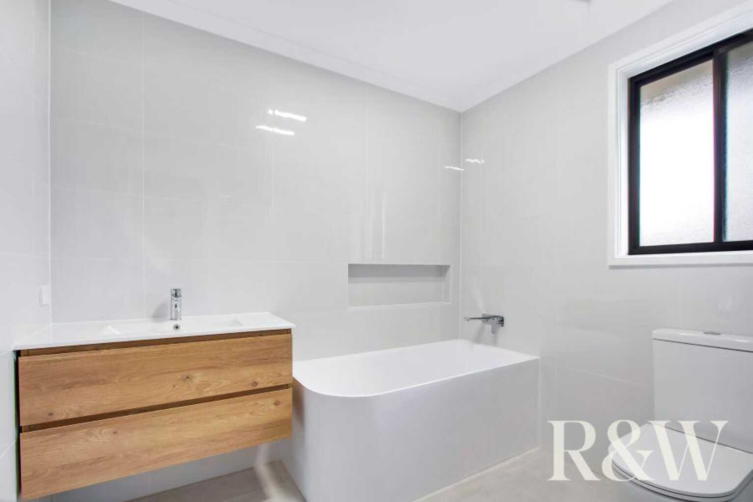 38 Garrick Road St Clair 38 Garrick Road St Clair