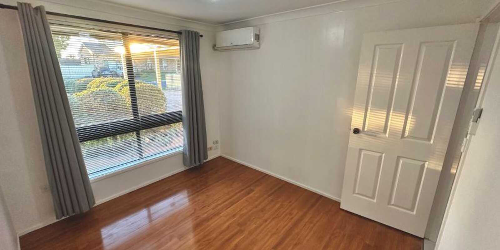 20 Kemerton Street St Clair 20 Kemerton Street St Clair