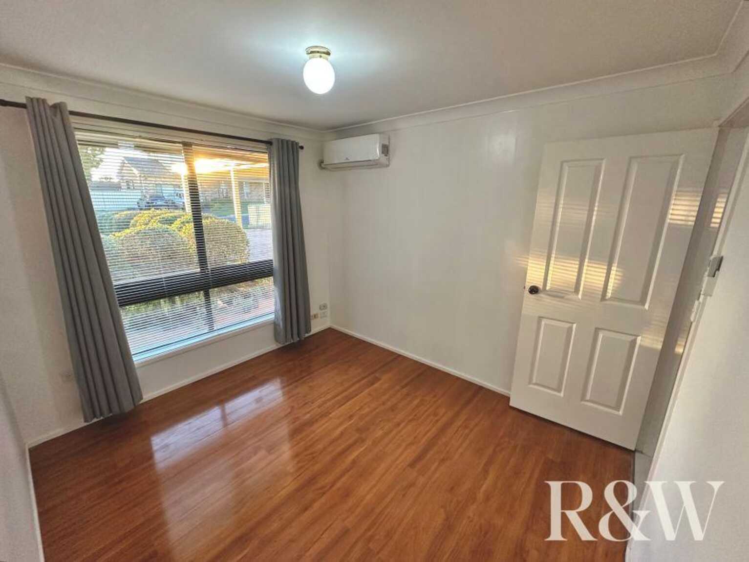 20 Kemerton Street St Clair 20 Kemerton Street St Clair
