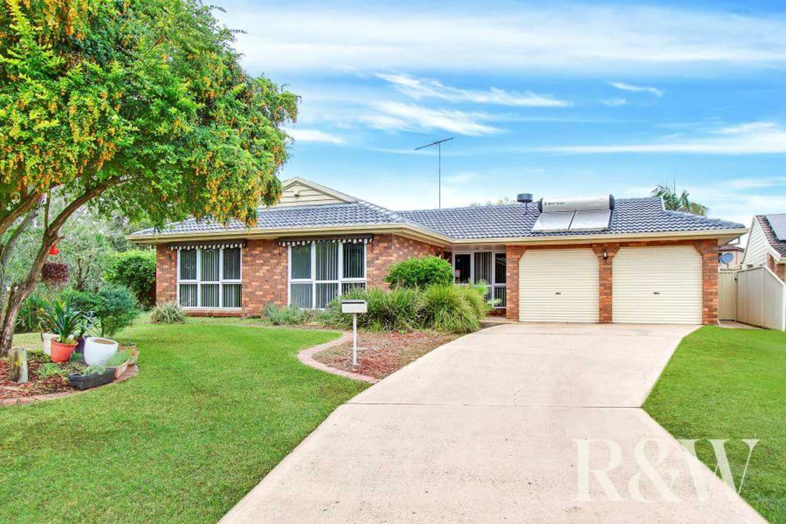 11 Moonah Grove St Clair 11 Moonah Grove St Clair