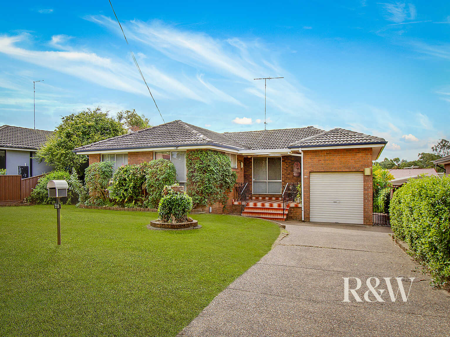 25 Hunter Street St Clair 25 Hunter Street St Clair