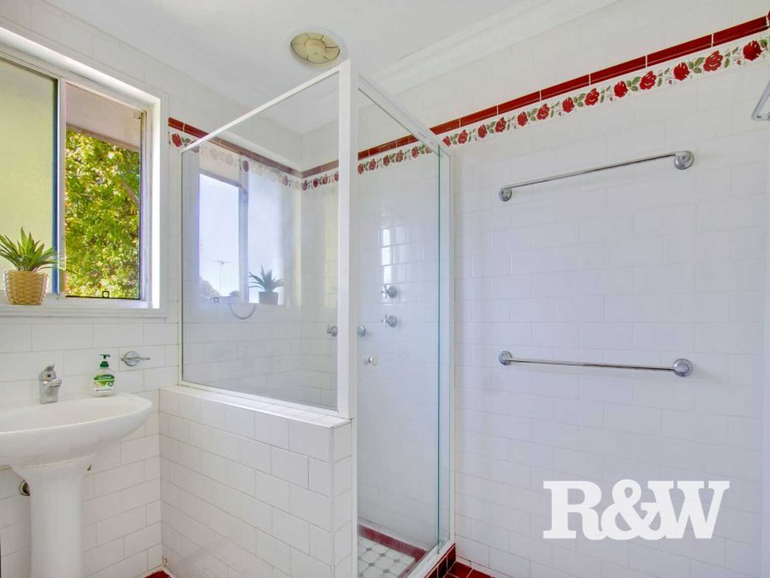 37 Shakespeare Drive St Clair