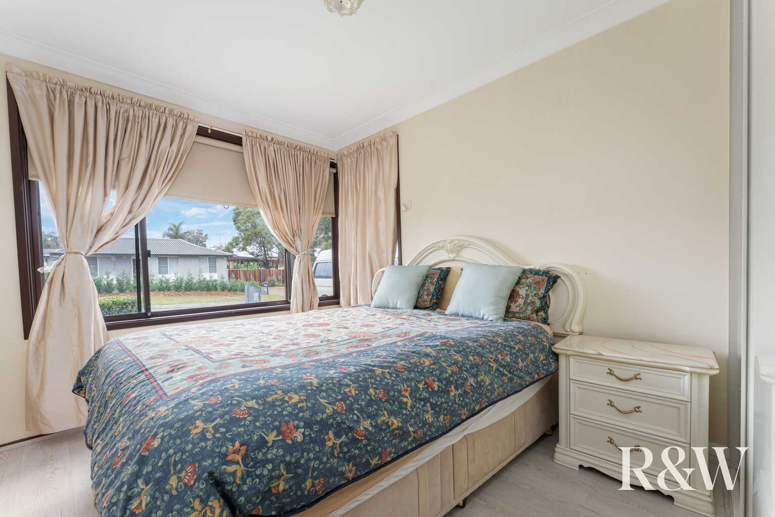 4 Nightmist Grove St Clair 4 Nightmist Grove St Clair
