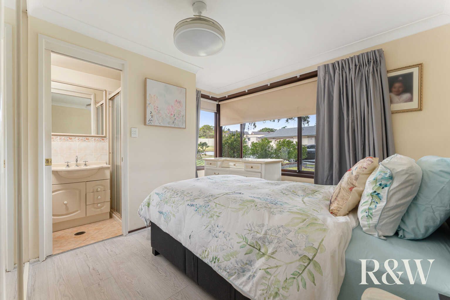 4 Nightmist Grove St Clair 4 Nightmist Grove St Clair