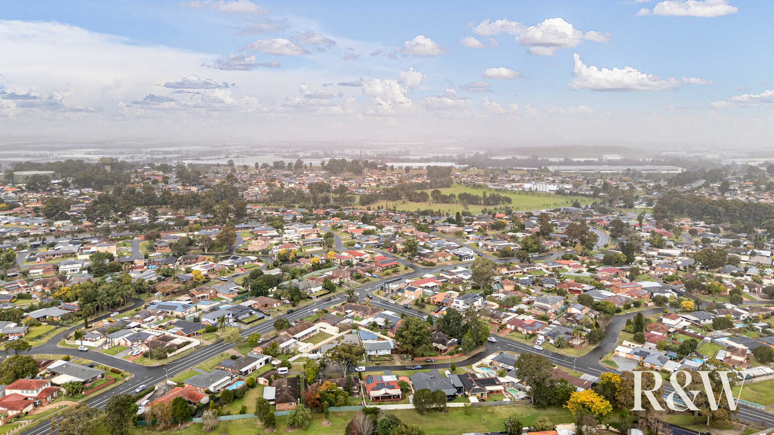 4 Nightmist Grove St Clair 4 Nightmist Grove St Clair