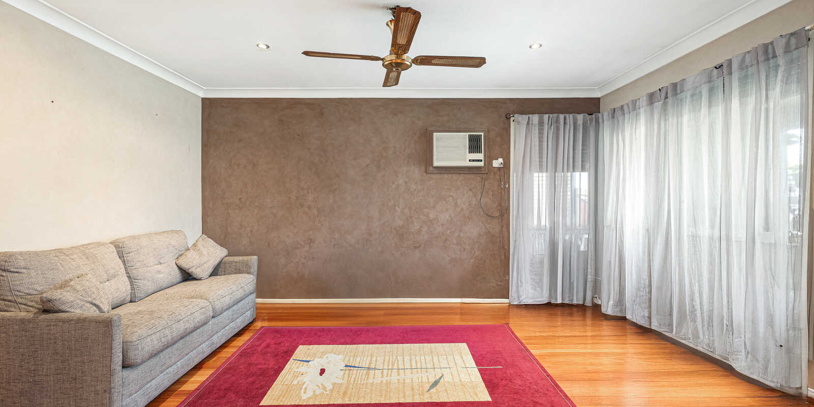 29 Woodview Road Oxley Park 29 Woodview Road Oxley Park
