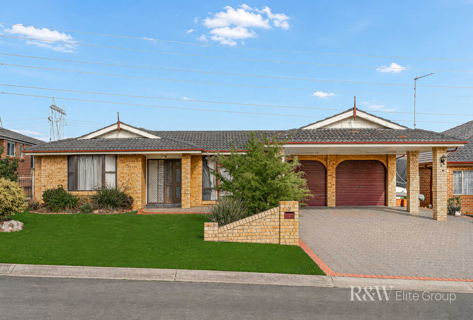 8 Verdi Glen St Clair