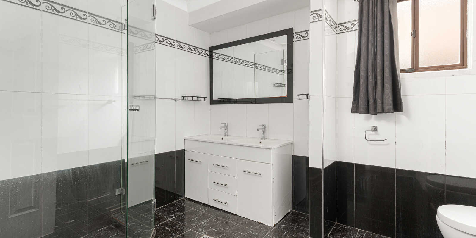 8 Verdi Glen St Clair