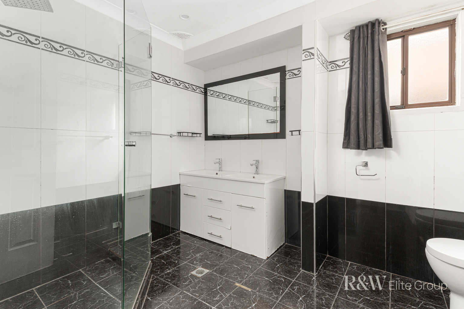 8 Verdi Glen St Clair