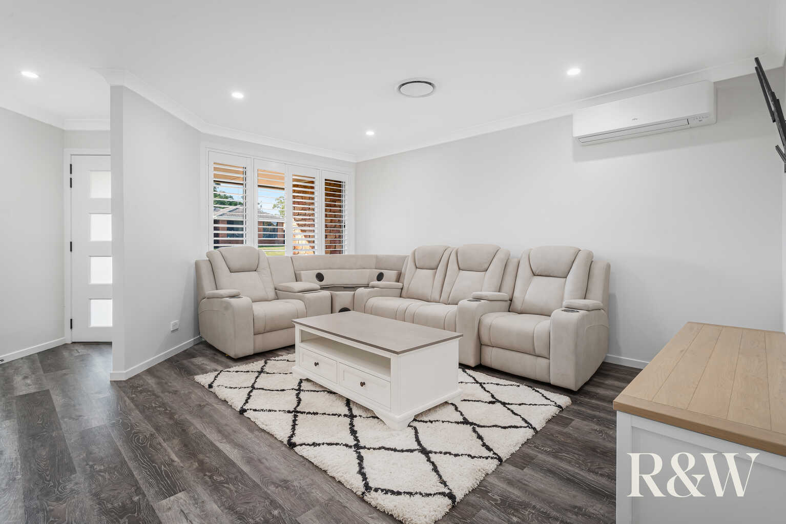 57 Kunipipi Street St Clair 57 Kunipipi Street St Clair