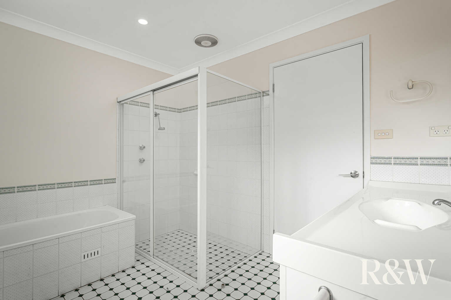 57 Kunipipi Street St Clair 57 Kunipipi Street St Clair