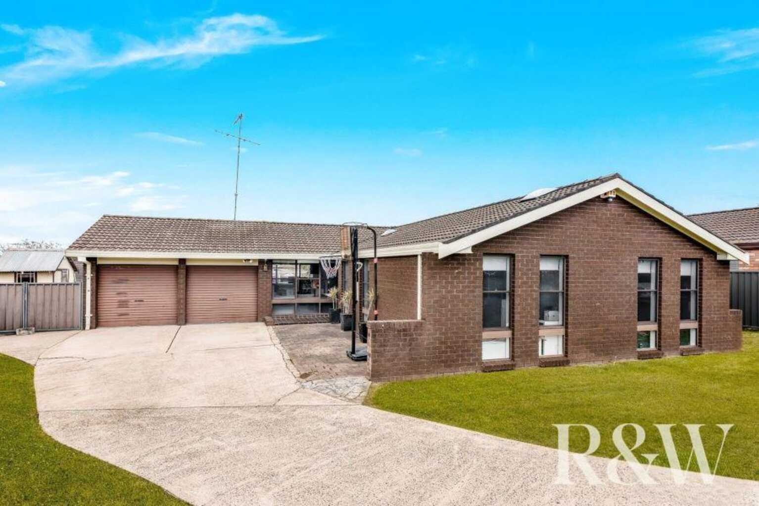 12 Boeing Place St Clair