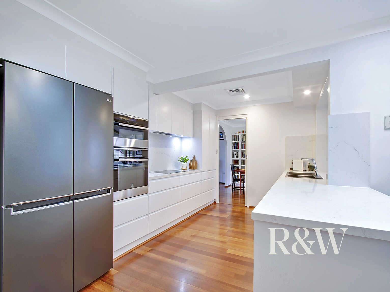 12 The Grandstand St Clair 12 The Grandstand St Clair
