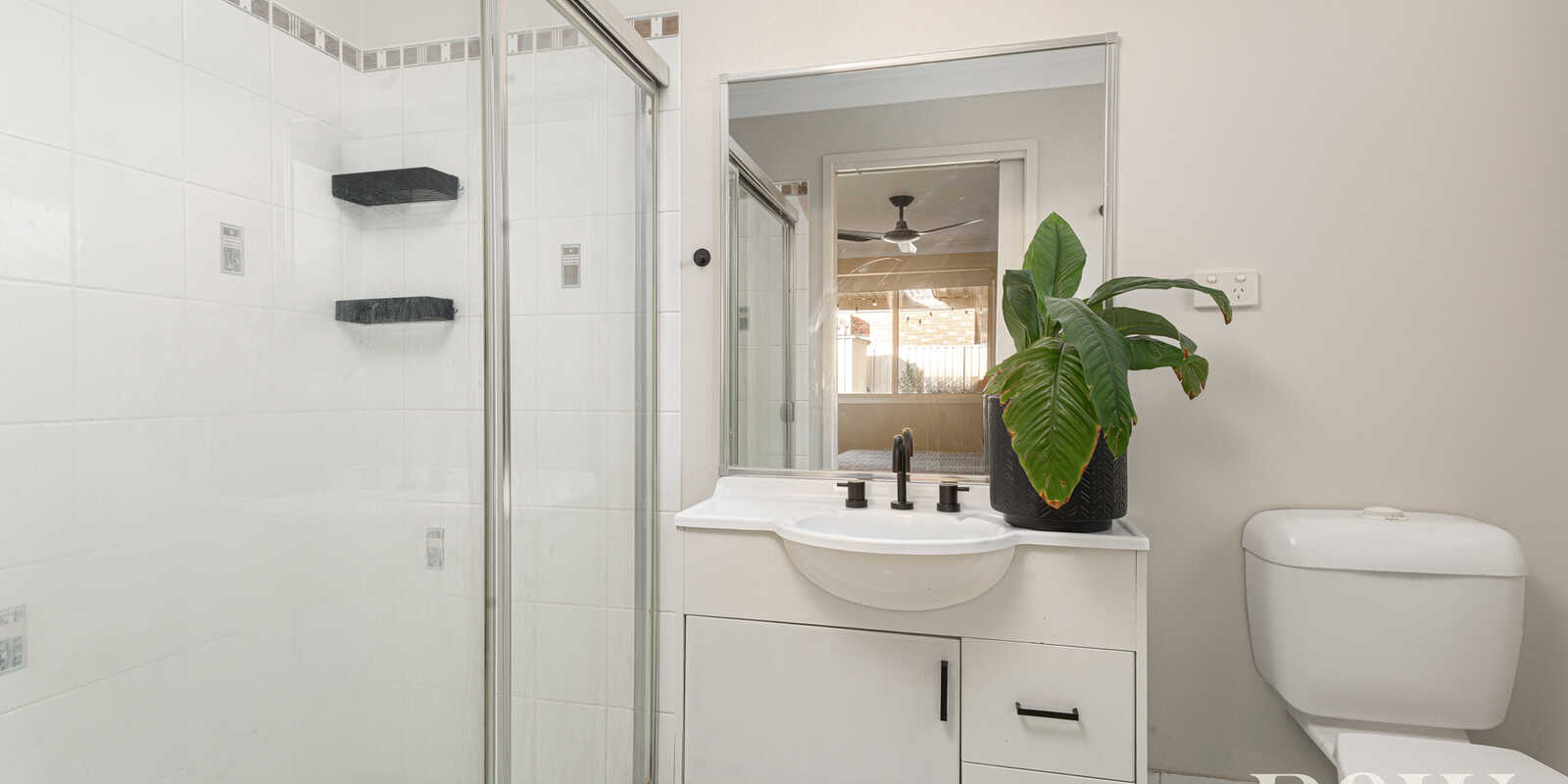 1/6 Brisbane Street Oxley Park
