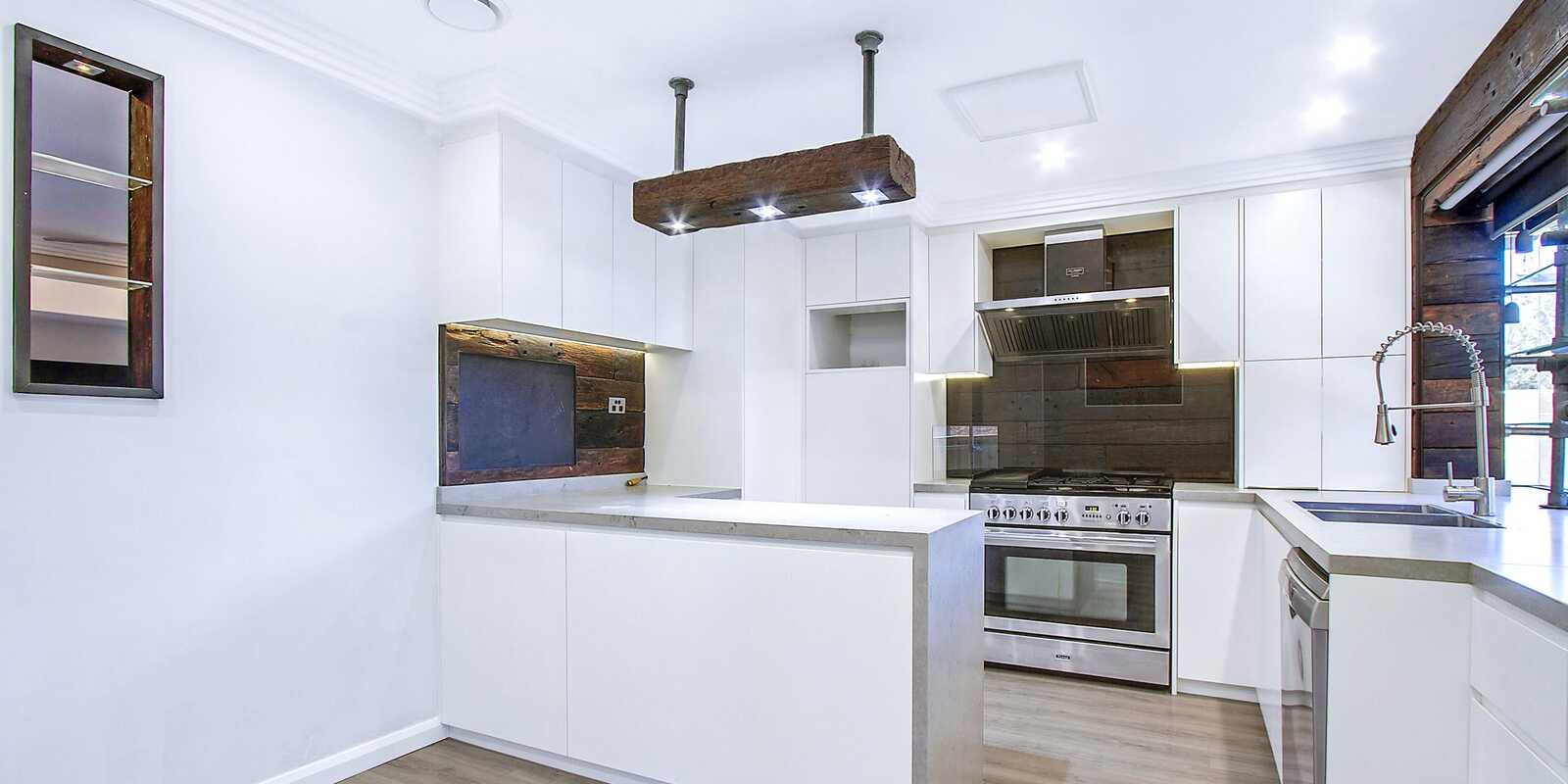 151 Banks Drive St Clair 151 Banks Drive St Clair
