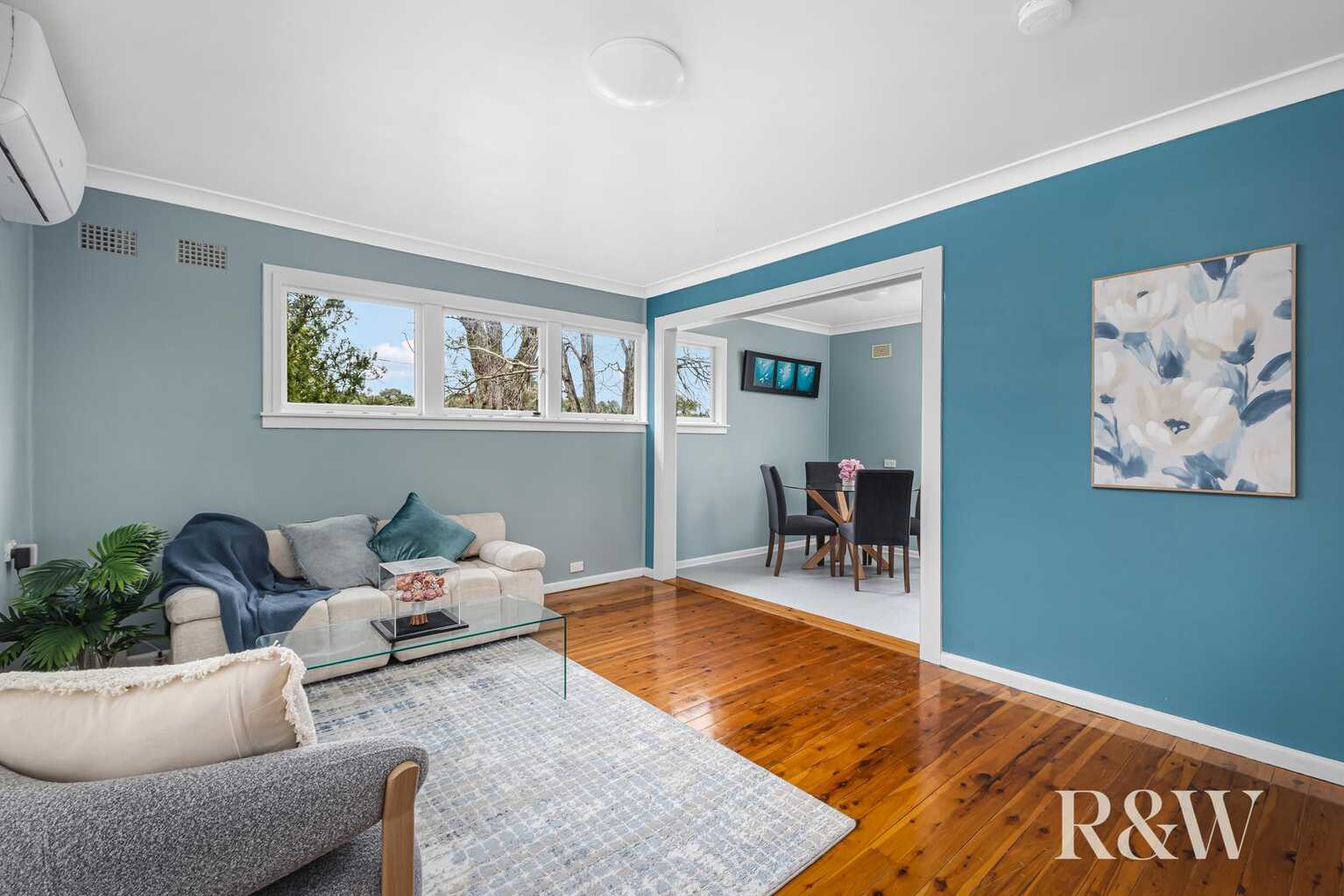 27 & 27A Ellsworth Drive Tregear 27 & 27A Ellsworth Drive Tregear