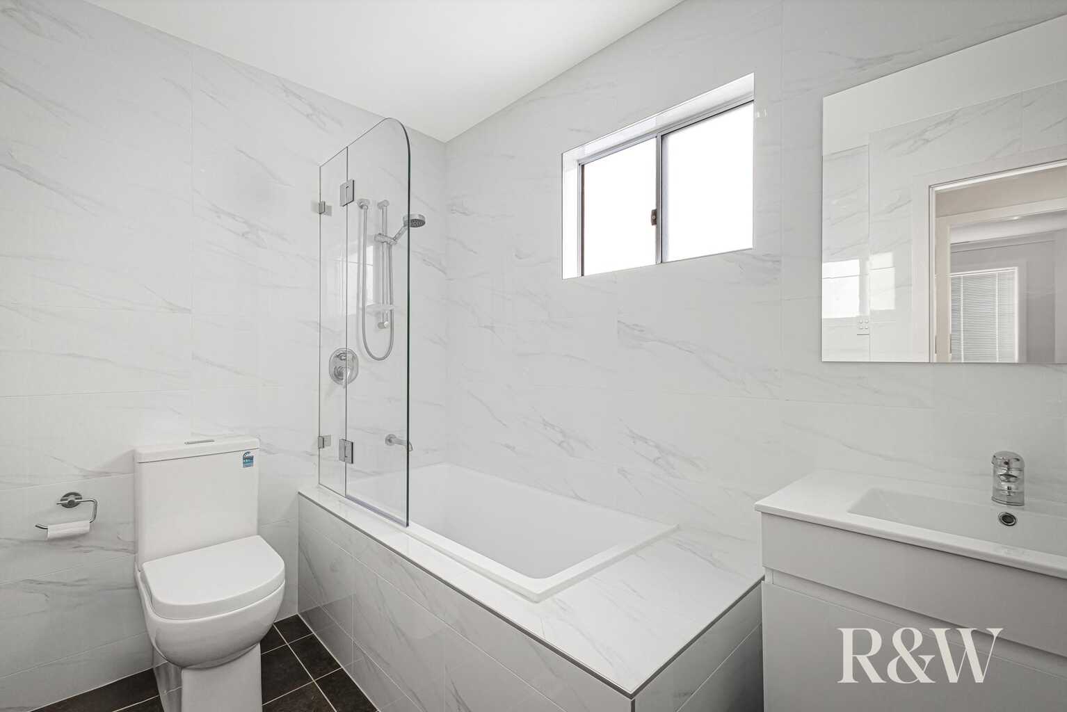 27 & 27A Ellsworth Drive Tregear 27 & 27A Ellsworth Drive Tregear
