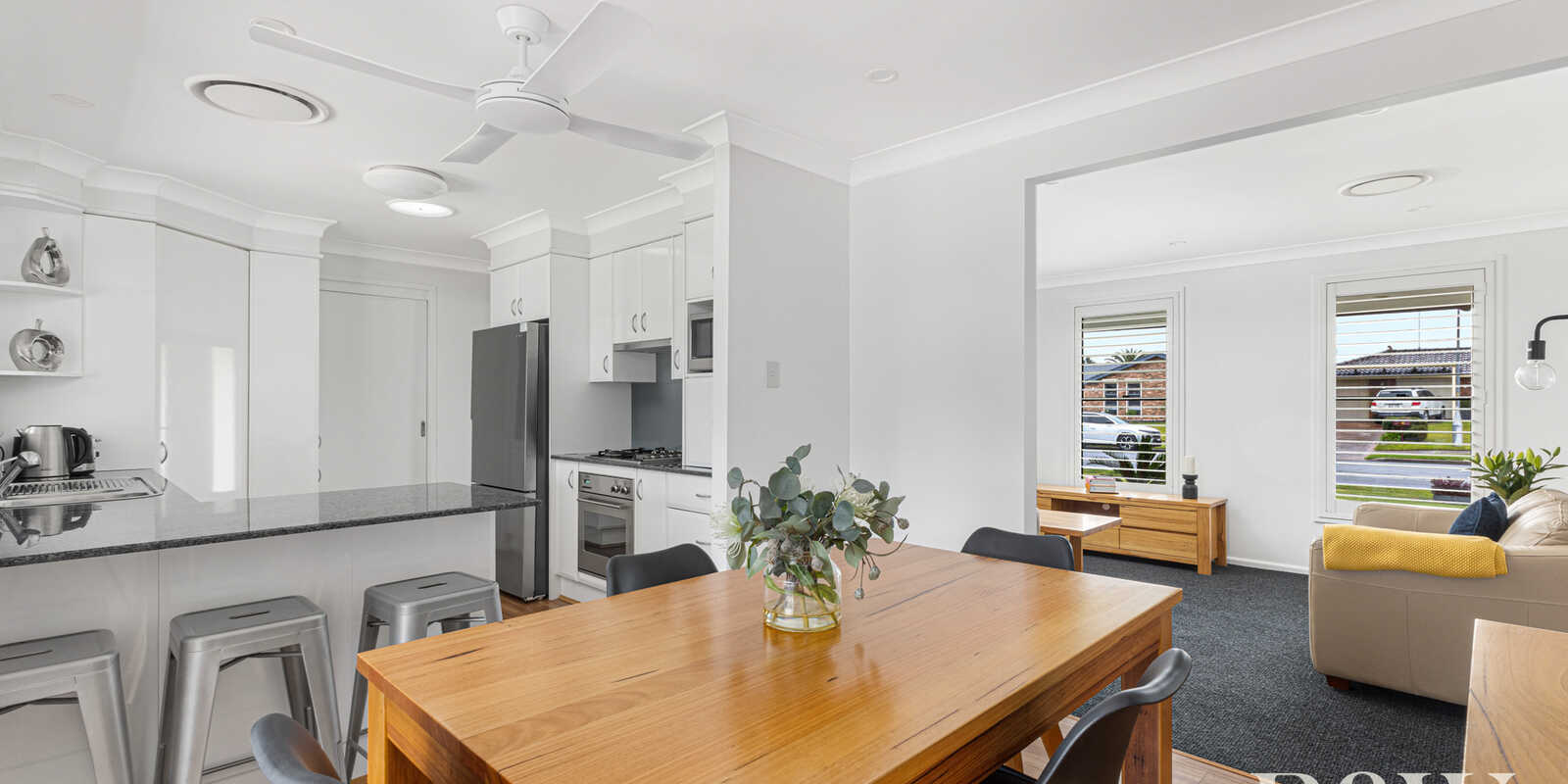 44 Endeavour Avenue St Clair 44 Endeavour Avenue St Clair