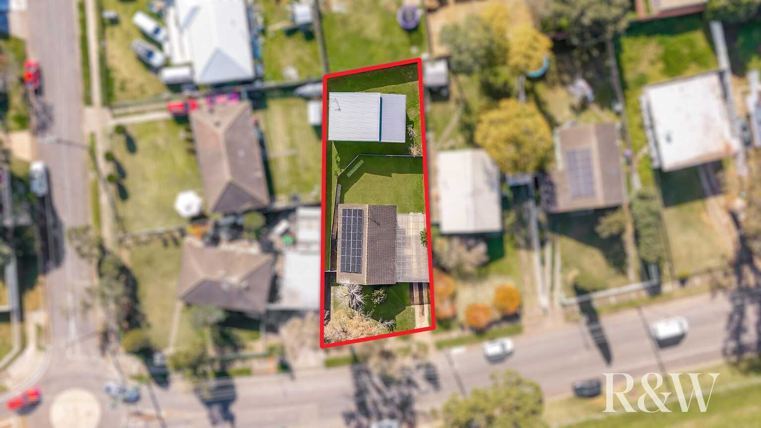 27 & 27A Ellsworth Drive Tregear