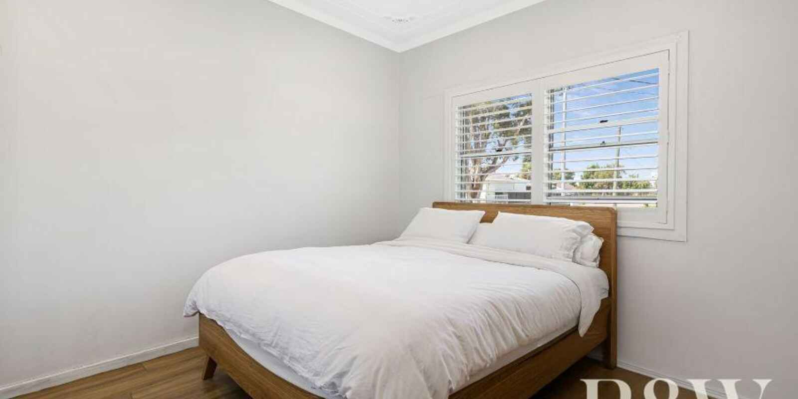 16 Dan Crescent Colyton