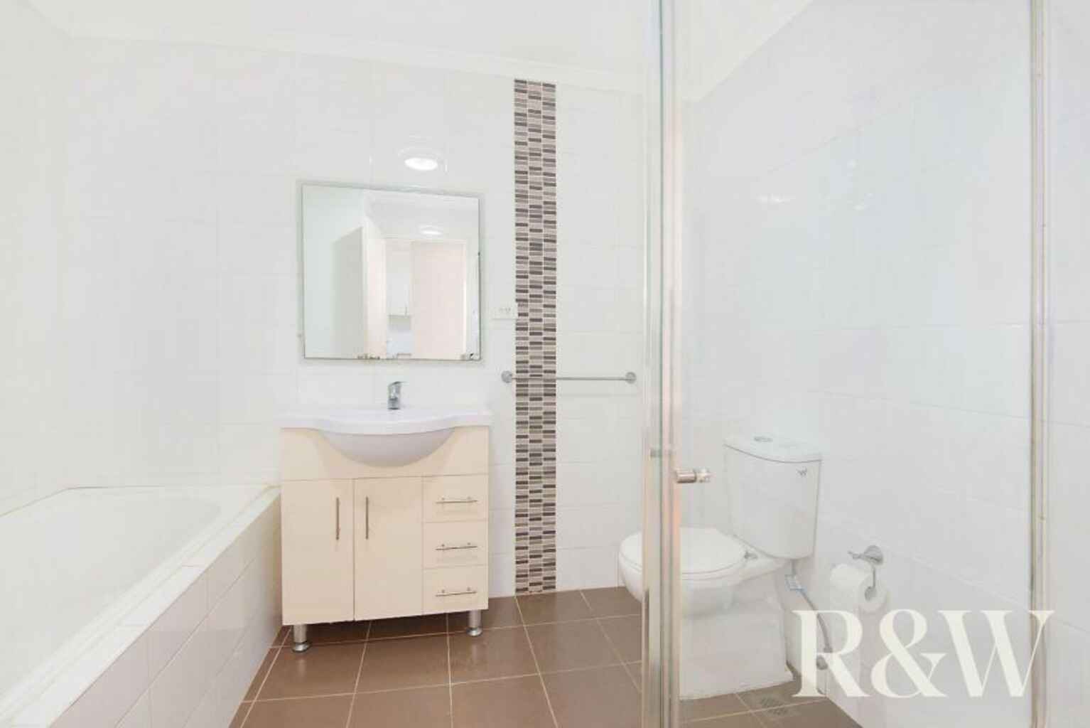 47/2-12 Civic Avenue Pendle Hill