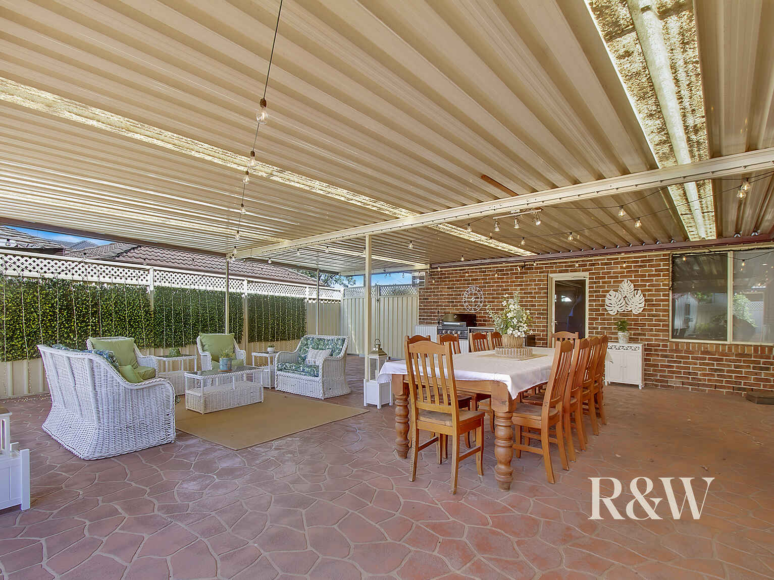 122 Explorers Way St Clair