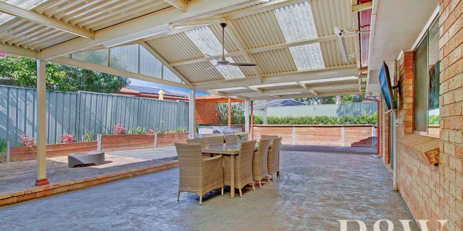 68 Windrush Circuit St Clair