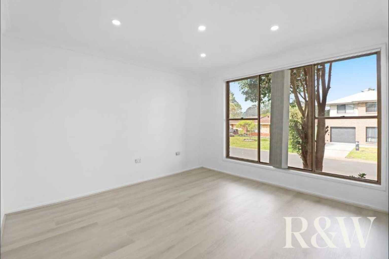 17 Rainbow Place St Clair