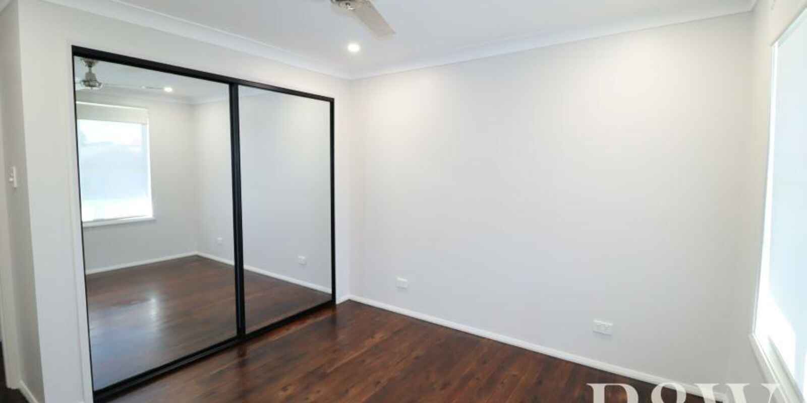 8 Nightmist Grove St Clair