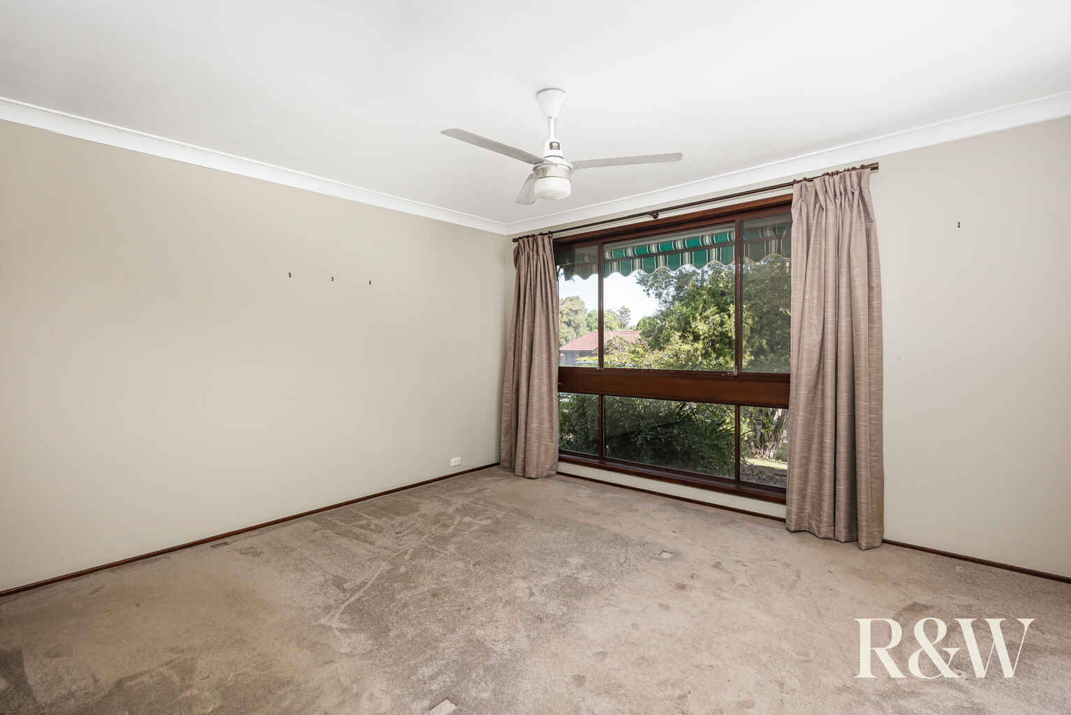 14 Hascombe Way St Clair 14 Hascombe Way St Clair