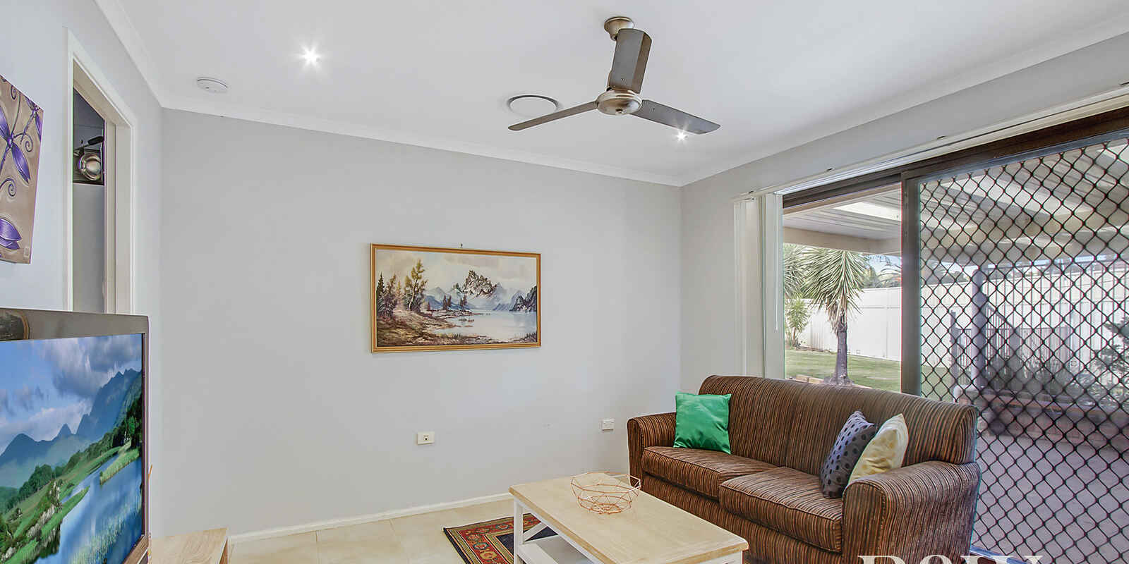 7 Eucumbene Place St Clair