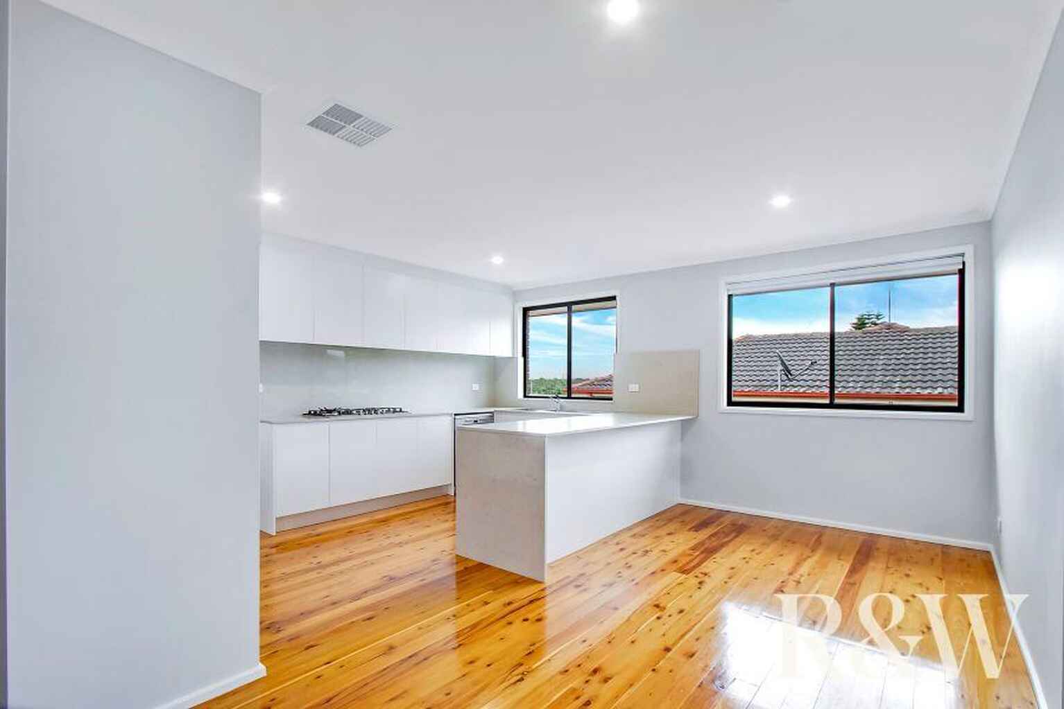 38 Garrick Road St Clair