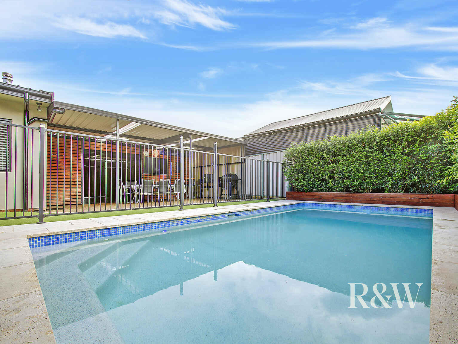 8 Kala Circuit St Clair