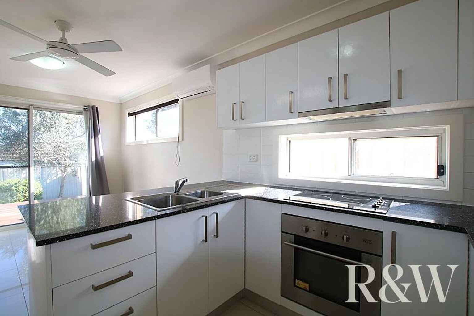 1A Barcoo Close Erskine Park