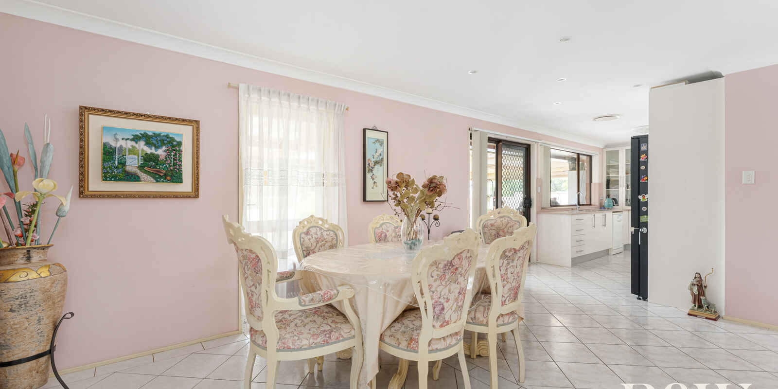 4 Nightmist Grove St Clair