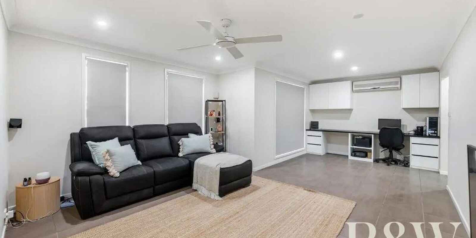 27 Grevillea Drive St Clair